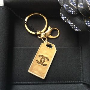 Authentic BNIB 20C CHANEL Keychain/Bag Charm